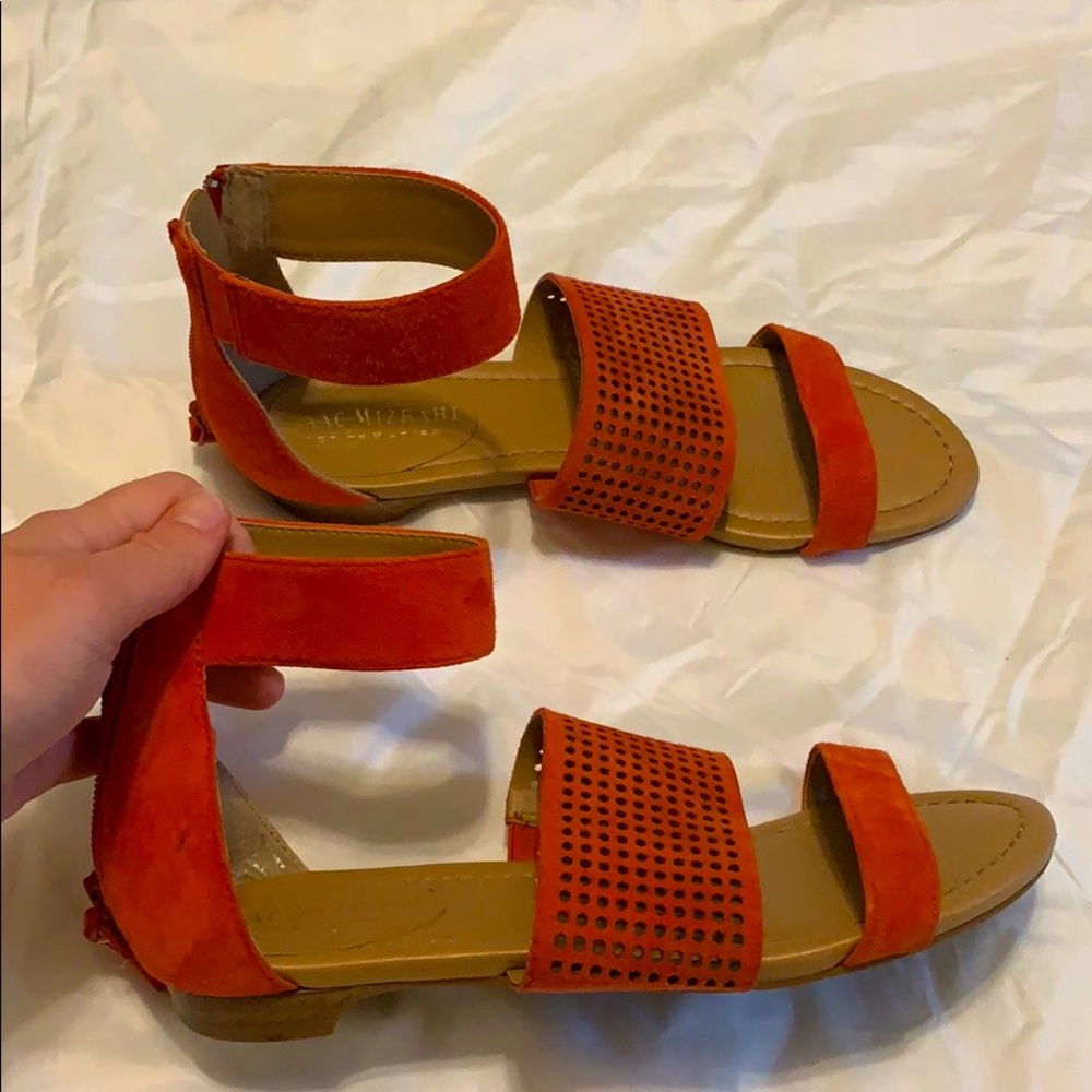 Isaac Mizrahi Coral Sandals